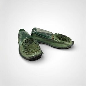 L'artiste Dezi Leather Rosette Slip On Shoes Size 40